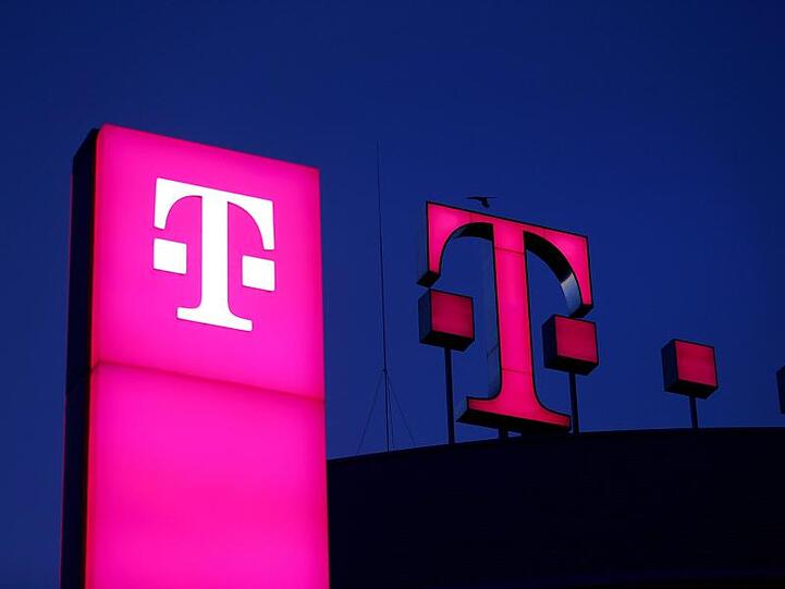 Softbank-Deal: Telekom erhält Option auf Aktienmehrheit an T-Mobile.