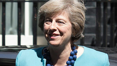 Die Kritik an Theresa Mays Personalentscheidungen lässt nicht nach.