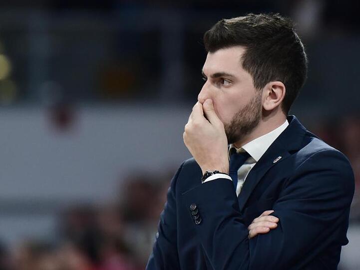 Bambergs Trainer Federico Perego. Foto: Nicolas Armer/Archivbild