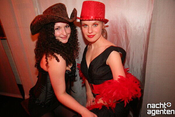 Alternativ konnten sich die Narren auch zur angeblich "besten Faschingsparty der Stadt" im 8 Seasons begeben. Mehr Bilder unter: www.nachtagenten.de