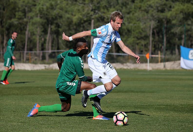 Der TSV 1860 erkämpfte sich ein 0:0 gegen Vitoria Setúbal. Sehen Sie hier die Bilder aus Troia.