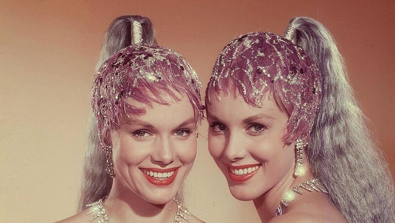 Glamouröse Kostüme sind ihre Alltagskleidung - wie hier 1959.