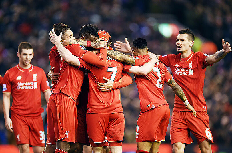 Der FC Liverpool schlägt in der Premier League Manchester City.