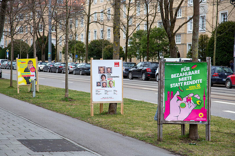 Parteien werben mit verschiedenen Botschaften in M&uuml;nchen (Archivbild): Auch in Oberhaching sorgt eine Wahlwerbung f&uuml;r Aufsehen.