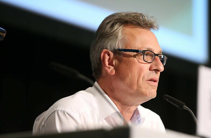 Weitere Bilder der Mitgliederversammlung der Löwen.
