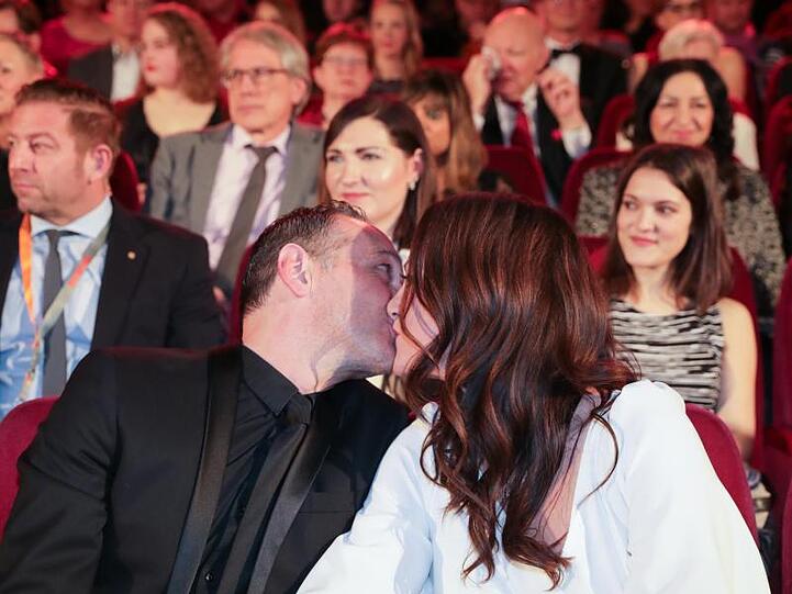 Ganz innig: Heiko Maas und Natalia Wörner.