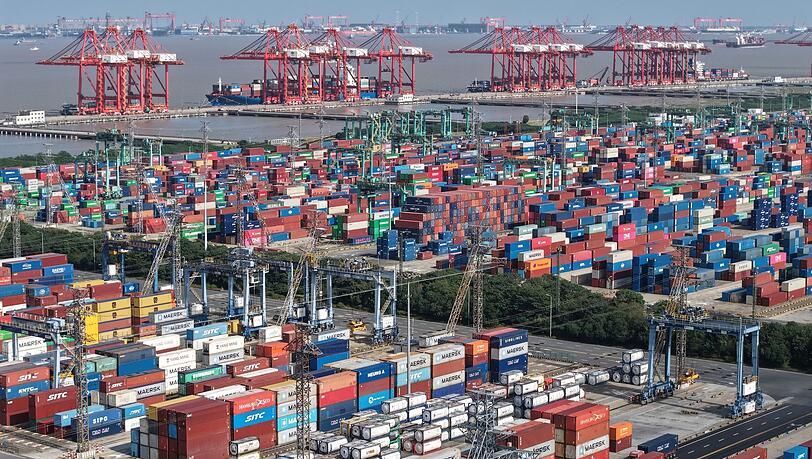 Chinas Wirtschaft h&auml;ngt stark vom Export ab.