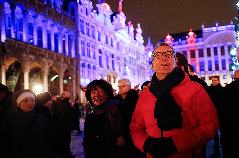 Zu gefährlich: Brüssels Bürgermeister Yvan Mayeur (r) hat die große Silvesterfeier für dieses Jahr abgesagt.