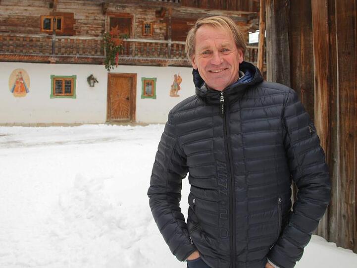 Der ehemalige Skirennfahrer Markus Wasmeier, aufgenommen an seinem Bauernhofmuseum im oberbayerischen Schliersee. Foto: Stephan Jansen/dpa/Archivbild