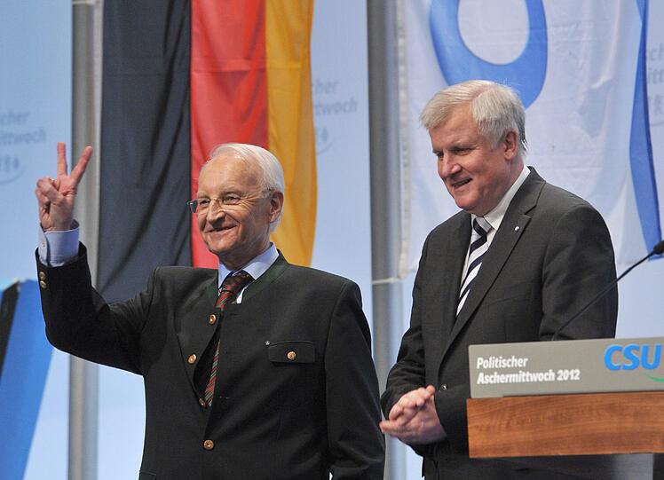 Reden sich am Aschermittwoch in Rage: OB Ude, Claudia Roth, Edmund Stoiber und Co. - sehen Sie hier die Bilder...
