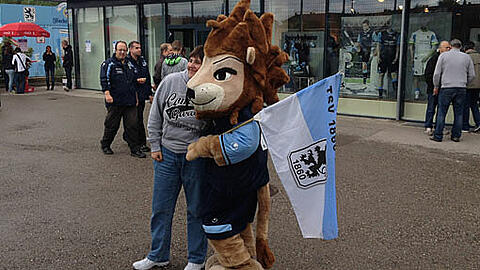 Bilder vom Löwen-Fanfest 2012
