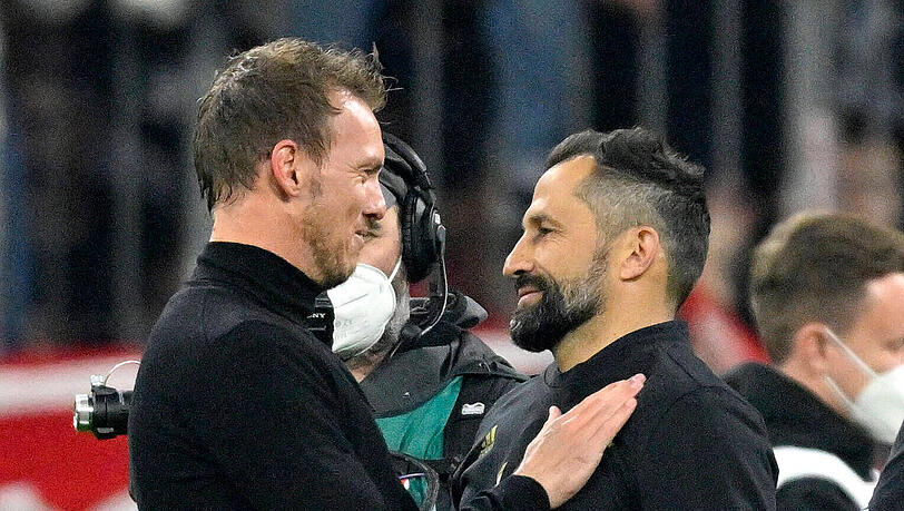 Trainer Julian Nagelsmann (l.) und Sportvorstand Hasan Salihamidzic scheinen sich gut zu verstehen. Trainer Julian Nagelsmann (l.) und Sportvorstand Hasan Salihamidzic scheinen sich gut zu verstehen.