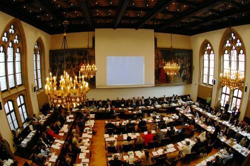Blick auf den Stadtrat im Münchner Rathaus.