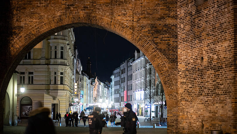 Am Platz vor dem Sendlinger Tor kam es offenbar zu einem versuchten Raub. (Archivbild)