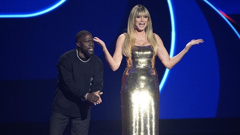 Heidi Klum und Kevin Hart bei der Auslosung der Endrunde bei der Fußball-WM 2026.