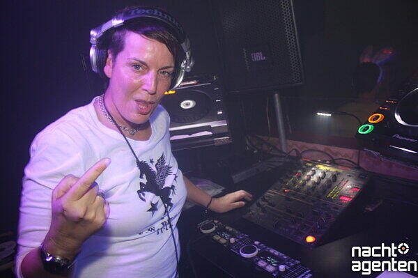"6 Jahre NY.Club - Die große Geburtstagsparty" im NY.Club (Samstag, 15.10.11). Noch mehr Fotos gibt es hier www.nachtagenten.de.
