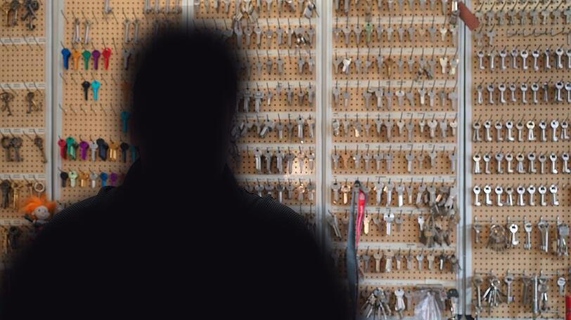 Maximilian G. betreibt seit 30 Jahren einen Schlüsseldienst in München. Er kennt die Branche und berichtet von den skrupellosen Machenschaften der Abzocker.