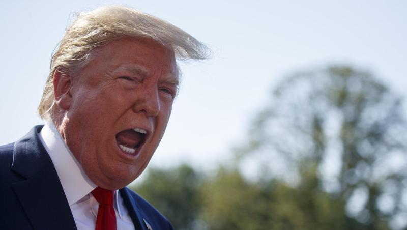 Mit der Zinssenkung kam die Fed auch ihrem prominentesten Kritiker - Präsident Trump - entgegen. Mit der Zinssenkung kam die Fed auch ihrem prominentesten Kritiker - Präsident Trump - entgegen.