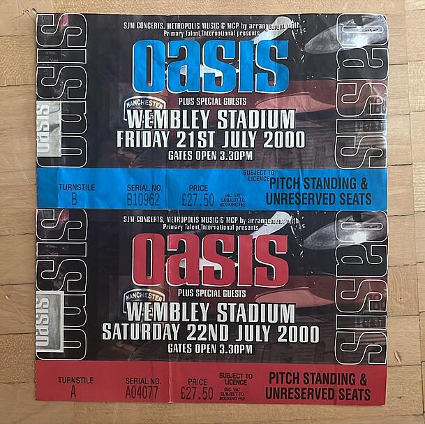 Damals habe ich Tickets für Oasis einfach gekauft, für 27.50 Pfund. Damals habe ich Tickets für Oasis einfach gekauft, für 27.50 Pfund.