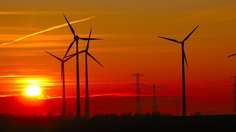 Auch am Windpark Havelland in Brandenburg sind die Stadtwerke beteiligt. Dort wird laut Stadtwerke Strom für rund 75.000 Haushalte erzeugt.