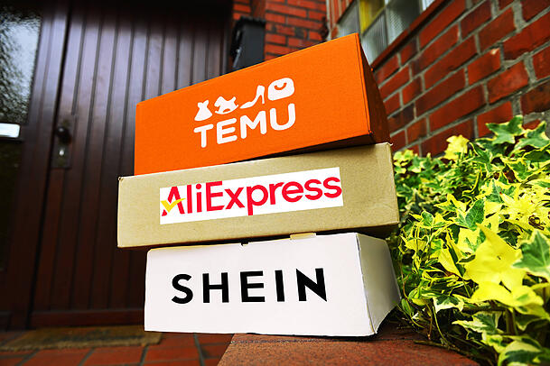 Die chinesischen Versandh&auml;ndler Temu, Aliexpress und Shein erobern die internationalen M&auml;rkte. Ihre Strategie: Produkte zu Schn&auml;ppchenpreisen.
