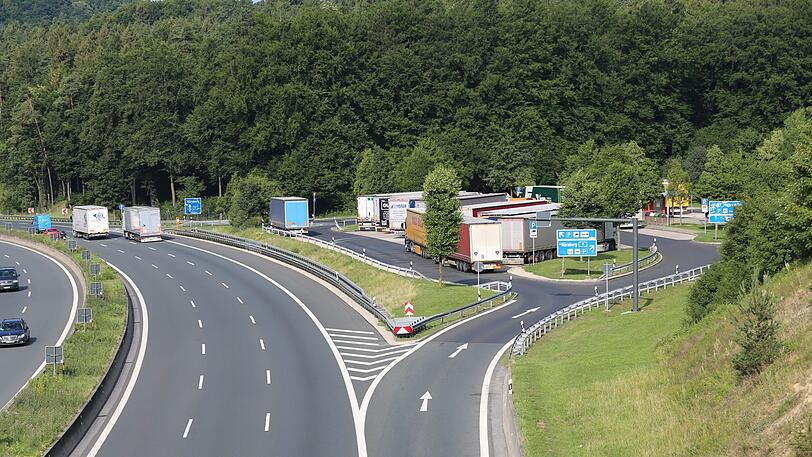 Ein Bayer hat seine Frau auf einem Autobahn-Parkplatz in Sachsen-Anhalt "vergessen". (Symbolfoto)