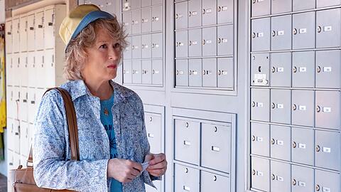 Meryl Streep in Steven Soderberghs Film &bdquo;The Laundromat&ldquo;.