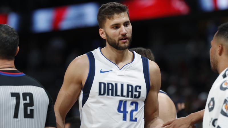 Maxi Kleber (M) erzielte beim Sieg gegen Orlando 14 Punkte. Maxi Kleber (M) erzielte beim Sieg gegen Orlando 14 Punkte.