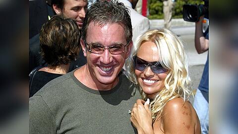 Pamela Anderson und Tim Allen 2002, gut zehn Jahre nach der gemeinsamen Arbeit an der Kultserie "Hör mal, wer da hämmert".