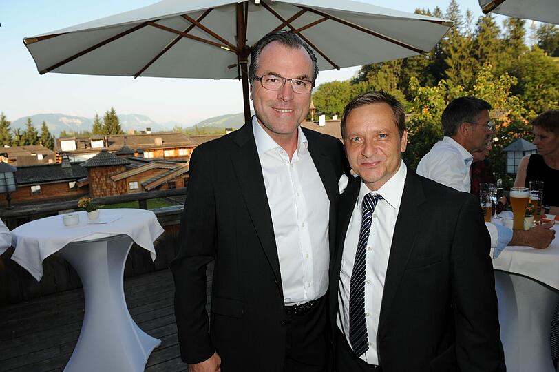 Clemens Toennies (l.) und Horst Heldt.