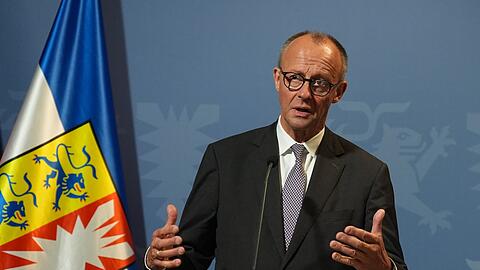 Merz lud den syrischen Übergangspräsidenten Ahmed al-Scharaa nach Deutschland ein.