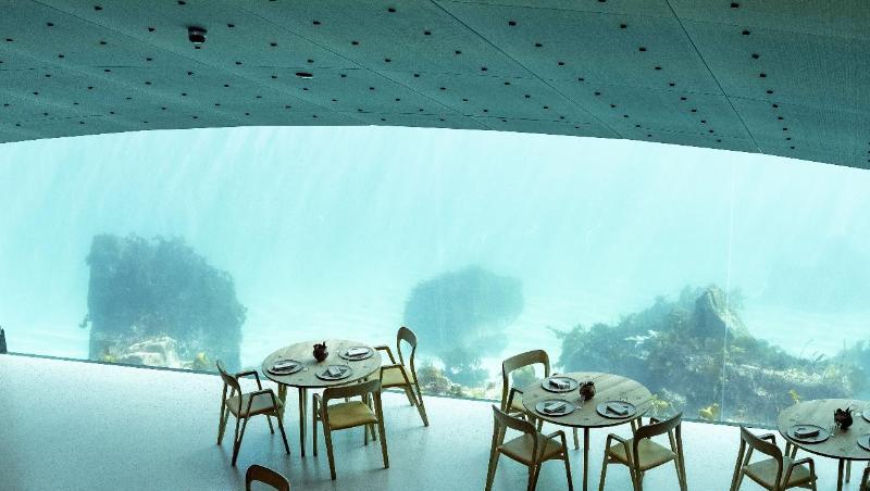 Blick in den Speisesaal des Unterwasserrestaurants "Under" an der Südküste Norwegens. Blick in den Speisesaal des Unterwasserrestaurants "Under" an der Südküste Norwegens.