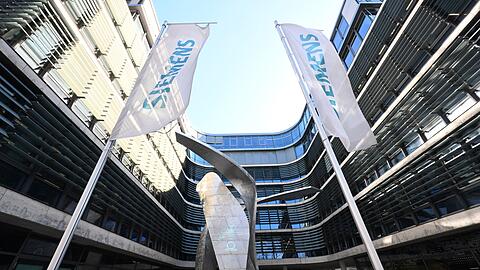 Die Siemens-Konzernzentrale in München. (Archivbild)