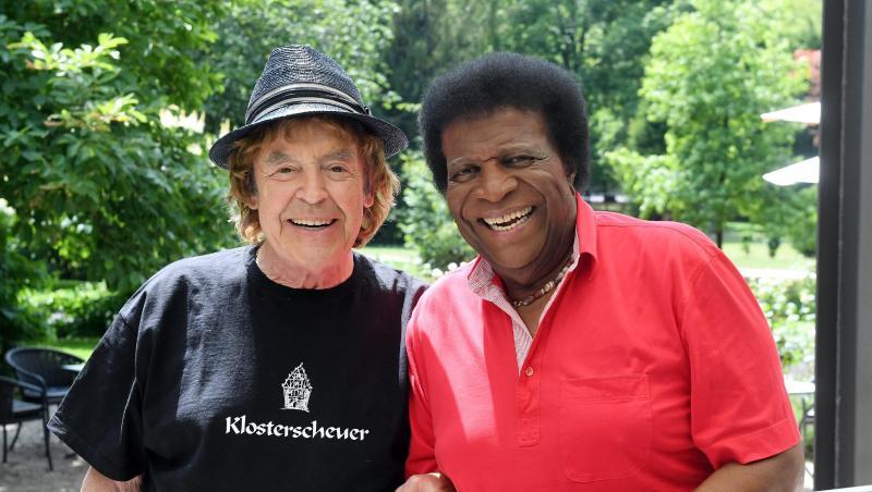 Tony Marshall und Roberto Blanco wollen auch in Zukunft viel Spaß haben. Tony Marshall und Roberto Blanco wollen auch in Zukunft viel Spaß haben.