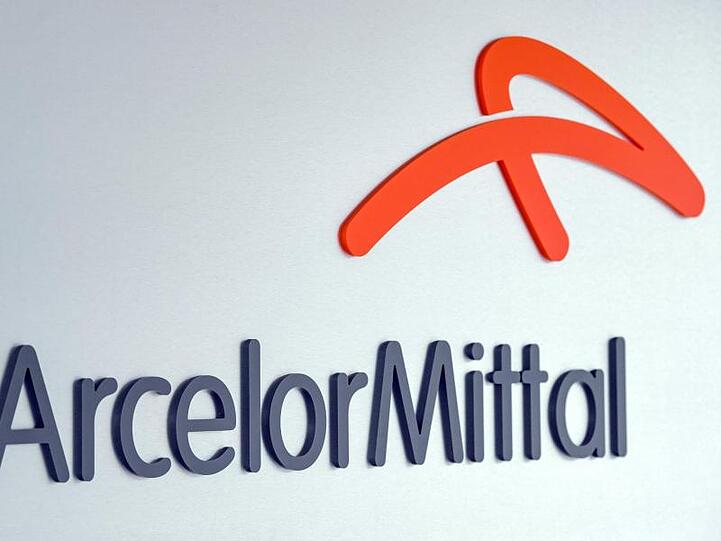 Das Logo der ArcelorMittal.