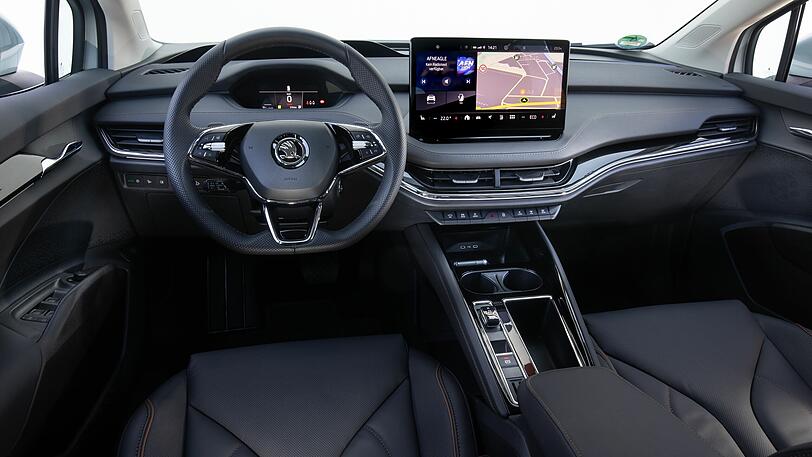 Beim 5,3 Zoll großen Digital-Cockpit kann zwischen vier verschiedenen Anzeigen gewählt werden.