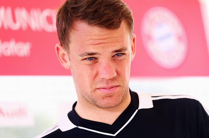 Manuel Neuer hingegen steigt immer mehr in den Kreis der Führungsspieler auf, er artikuliert sich mehr und mehr &ndash; auch, weil Matthias Sammer das von ihm fordert. In Guardiolas System passt der Keeper bestens, weil er mitdenkt und meist erster Verteidiger ist.
