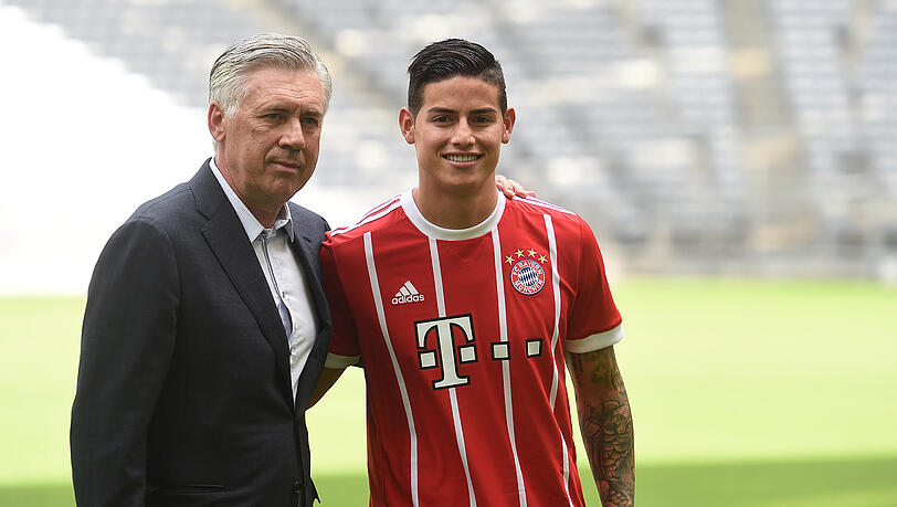 James Rodríguez (r.) kam auf Empfehlung von Carlo Ancelotti nach München. Nun spielt der 26-Jährige offenbar mit dem Gedanken nach Madrid zurückzukehren. James Rodríguez (r.) kam auf Empfehlung von Carlo Ancelotti nach München. Nun spielt der 26-Jährige offenbar mit dem Gedanken nach Madrid zurückzukehren.