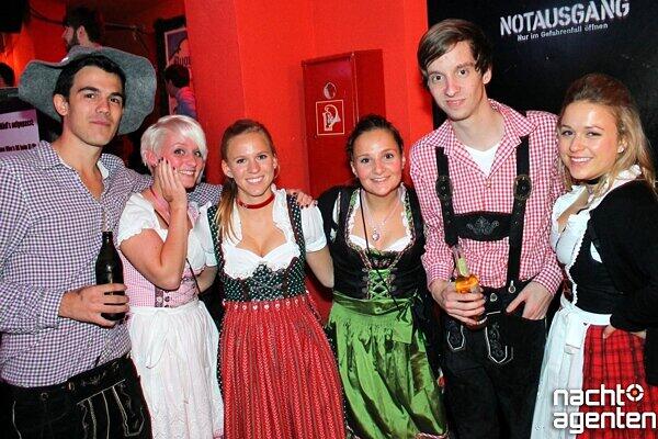 Heiße After Wiesn in der Nachtgalerie: Mehr Partybilder finden Sie auf www.nachtagenten.de