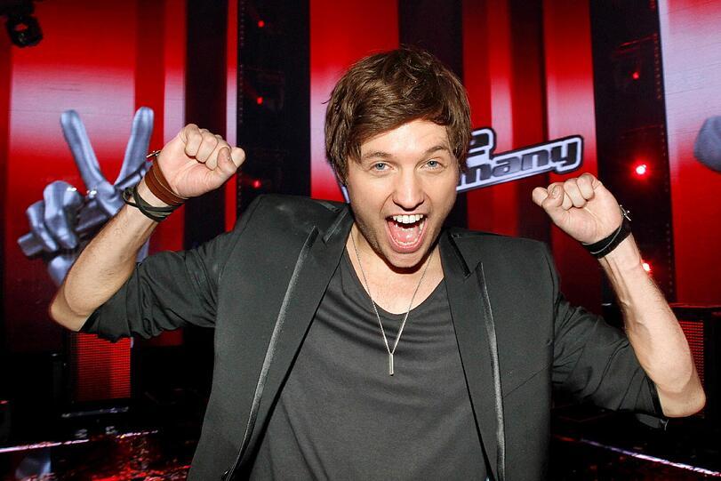 So sieht ein Sieger aus: Nick Howard gewinnt im Finale von "The Voice of Germany" und freut sich riesig.