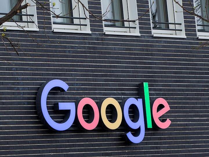 Für das neue Angebot will Google mit Partnern kooperieren, so dass hunderttausende Stellenanzeigen verfügbar sein sollen.