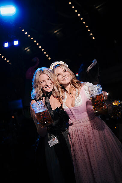 Starke, erfolgreiche Frauen: Wiesn-Wirtin Franziska Reichert und Heidi Klum Starke, erfolgreiche Frauen: Wiesn-Wirtin Franziska Reichert und Heidi Klum