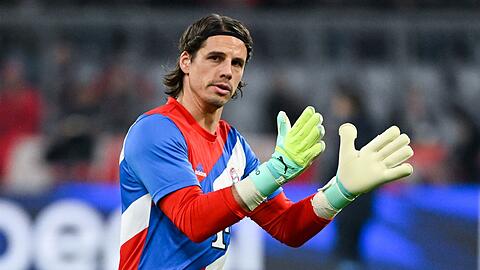 Torwart Yann Sommer auf dem Spielfeld.