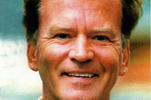 Gunther Beth, Kömödien-Schauspieler und Autor ("Der Neurosenkavalier", und "Trau keinem über 60"), lebt in München. Seit 2004 ist er Wimbledon-Kolumnist der AZ.
