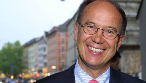 Harald Strötgen führt die Stadtsparkasse in das zweite Rekordjahr hintereinander. Harald Strötgen führt die Stadtsparkasse in das zweite Rekordjahr hintereinander.