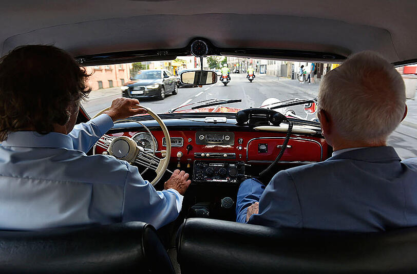 MIt dem Oldtimer ging's dann nach Hause.
