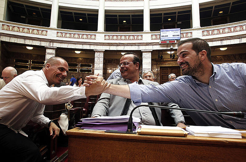 Varoufakis (l) über die Syriza-Rebellen: "Ich mag sie, und ich glaube, sie mögen mich."