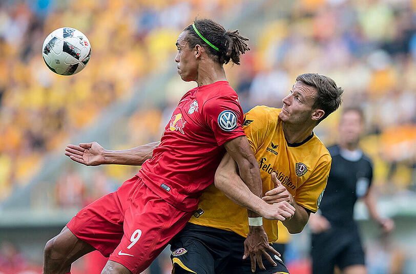 Pokal-Aus in der ersten Runde für RB Leipzig und Yussuf Poulsen (l.)