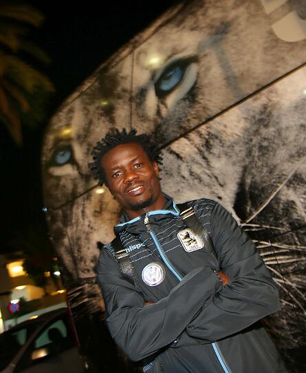 "Ich bin froh ein Löwe zu sein!" Mit diesen Worten begrüßte Anthony Annan Fans und Verantortliche des TSV 1860 in Marbella. Die ersten Bilder von seiner Ankunft im Trainingslager.