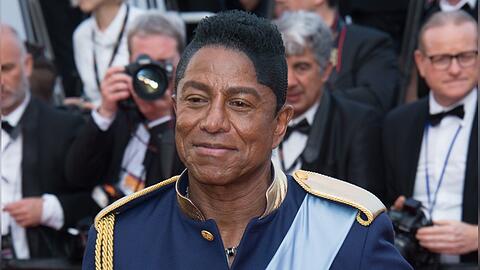 Jermaine Jackson hat eine Klage am Hals.
